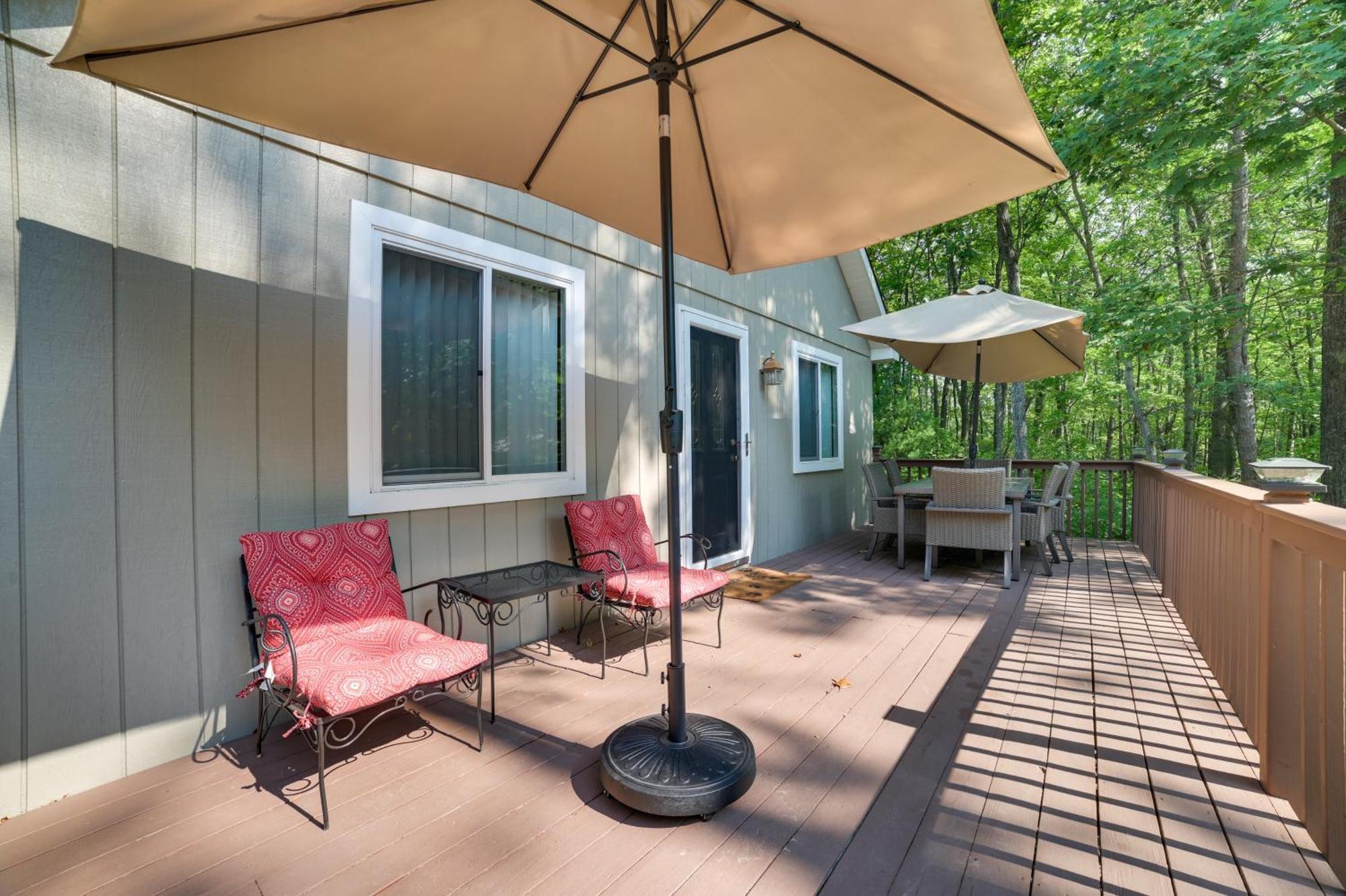 Roscommon Retreat With Deck About 1 Mile To Higgins Lake Exterior foto